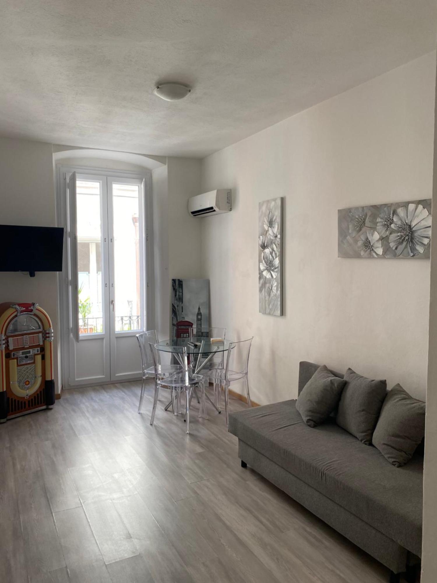 Apartment Cavour 68 Кальяри Экстерьер фото